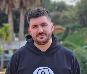 ALEXANDRE U